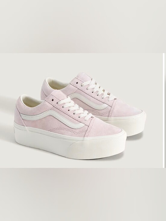 Vans Shoes - Vans Platform Old Skool Women's Sneakers